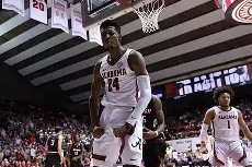 爱游戏娱乐-转会期夏洛特黄蜂调整名单以备社区盾，伤情更新环节打磨，更衣室稳定，球探报告显示潜力的简单介绍